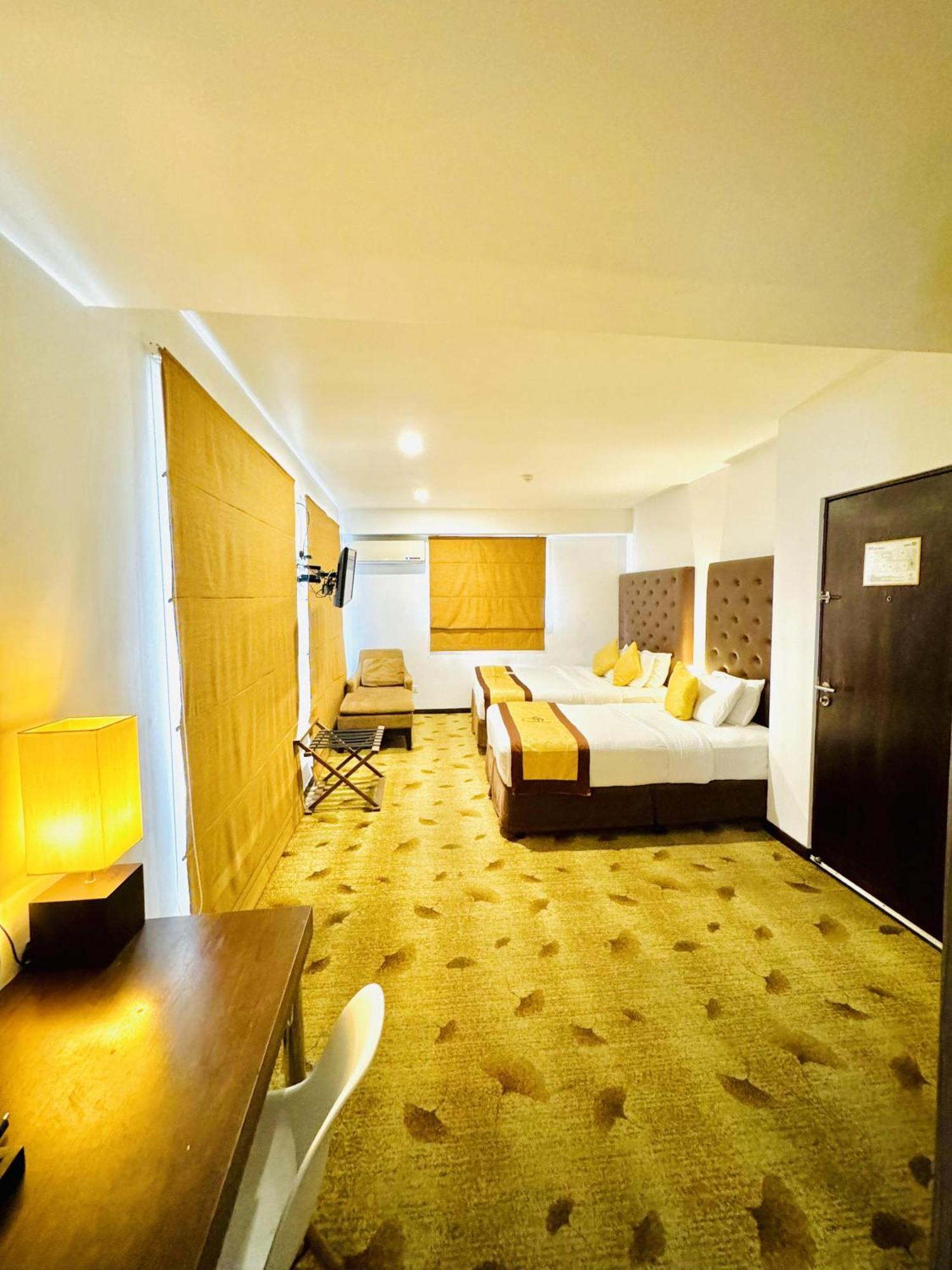 City Hotel Colombo 02 Exterior photo