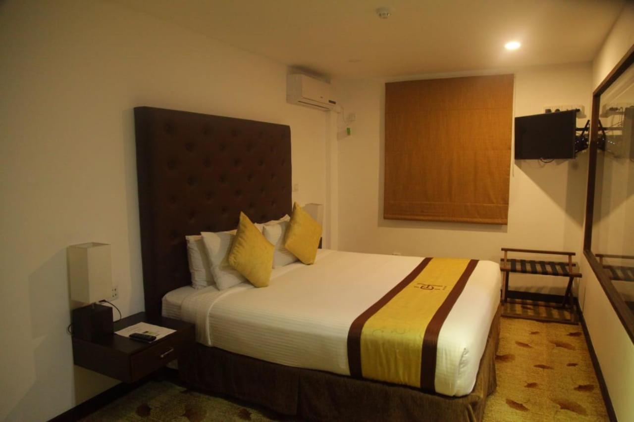 City Hotel Colombo 02 Exterior photo